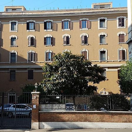 Mr Piece B&B Rome Bagian luar foto
